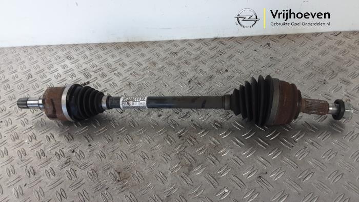 Gebruikte Steekas links-voor Opel Astra L Sports Tourer (F4/FC/FN/FR) 1.2 Turbo 130 12V Prijs € 125,01 Inclusief btw aangeboden door Autodemontage Vrijhoeven B.V.