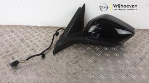 Gebruikte Buitenspiegel links Opel Astra L Sports Tourer (F4/FC/FN/FR) 1.2 Turbo 130 12V Prijs € 500,00 Inclusief btw aangeboden door Autodemontage Vrijhoeven B.V.