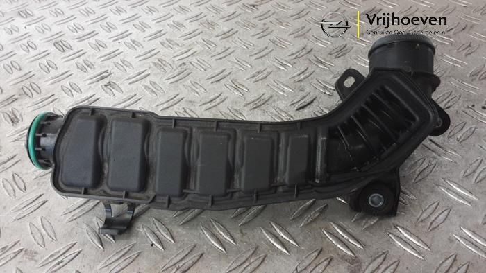 Gebruikte Intercooler Buis Opel Astra L Sports Tourer (F4/FC/FN/FR) 1.2 Turbo 130 12V Prijs € 25,00 Inclusief btw aangeboden door Autodemontage Vrijhoeven B.V.