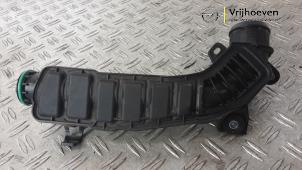 Gebruikte Intercooler Buis Opel Astra L Sports Tourer (F4/FC/FN/FR) 1.2 Turbo 130 12V Prijs € 25,00 Inclusief btw aangeboden door Autodemontage Vrijhoeven B.V.