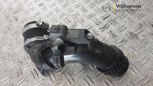 Gebruikte Intercooler Buis Opel Astra L Sports Tourer (F4/FC/FN/FR) 1.2 Turbo 130 12V Prijs € 30,00 Inclusief btw aangeboden door Autodemontage Vrijhoeven B.V.