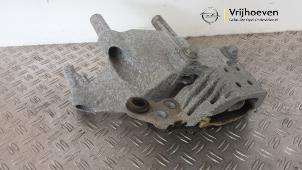 Gebruikte Motorsteun Opel Astra K 1.0 Turbo 12V Prijs € 45,00 Margeregeling aangeboden door Autodemontage Vrijhoeven B.V.
