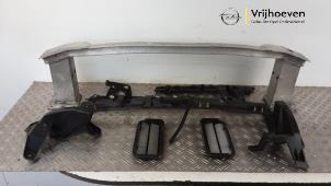 Gebruikte Bumperframe achter Opel Insignia Sports Tourer 2.0 CDTI 16V Prijs € 200,00 Margeregeling aangeboden door Autodemontage Vrijhoeven B.V.