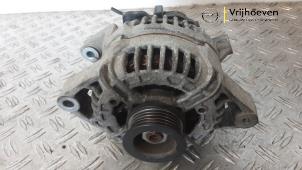Gebruikte Alternator Opel Meriva 1.6 16V Prijs € 25,00 Margeregeling aangeboden door Autodemontage Vrijhoeven B.V.