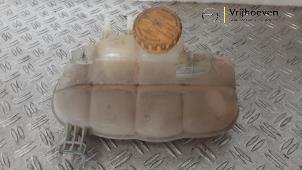 Gebruikte Expansievat Opel Meriva 1.6 16V Prijs € 25,00 Margeregeling aangeboden door Autodemontage Vrijhoeven B.V.