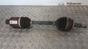 Gebruikte Steekas rechts-voor Opel Insignia Sports Tourer 2.0 CDTI 16V Prijs € 200,00 Margeregeling aangeboden door Autodemontage Vrijhoeven B.V.