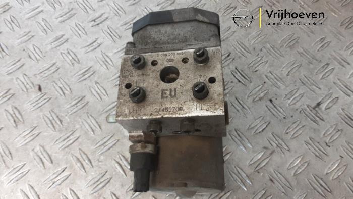 Gebruikte ABS Pomp Opel Meriva (A) 1.6 16V Prijs € 50,00 Margeregeling aangeboden door Autodemontage Vrijhoeven B.V.