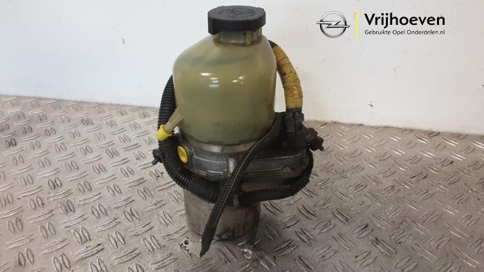 Gebruikte Pomp Servo Opel Meriva (B) 1.4 16V Ecotec Prijs € 550,00 Margeregeling aangeboden door Autodemontage Vrijhoeven B.V.