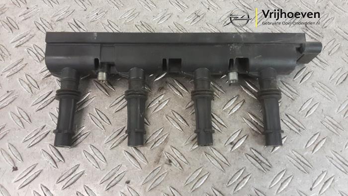 Gebruikte Bobine Opel Meriva (B) 1.4 Turbo 16V ecoFLEX Prijs € 40,00 Margeregeling aangeboden door Autodemontage Vrijhoeven B.V.