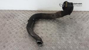 Gebruikte Intercooler Slang Opel Astra J GTC (PD2/PF2) 2.0 CDTI 16V ecoFLEX Prijs € 100,00 Margeregeling aangeboden door Autodemontage Vrijhoeven B.V.