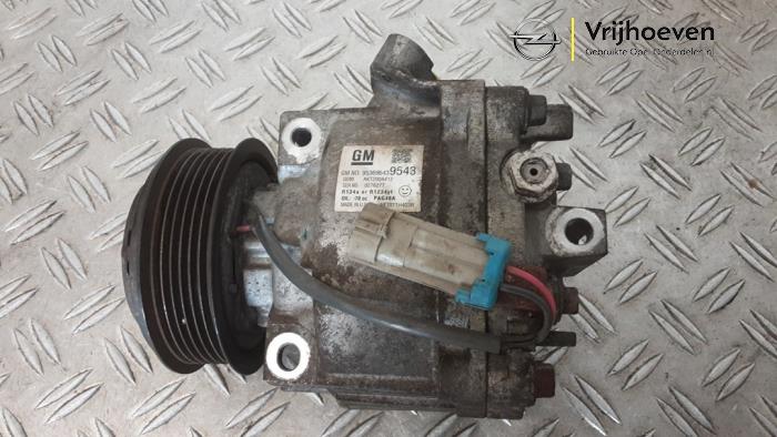 Gebruikte Aircopomp Opel Adam 1.2 16V Prijs € 225,00 Margeregeling aangeboden door Autodemontage Vrijhoeven B.V.