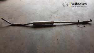 Gebruikte Uitlaat Middendemper Opel Tigra Twin Top 1.4 16V Prijs € 20,00 Margeregeling aangeboden door Autodemontage Vrijhoeven B.V.