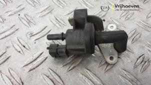 Gebruikte Evap klep Opel Adam 1.2 16V Prijs € 30,00 Margeregeling aangeboden door Autodemontage Vrijhoeven B.V.