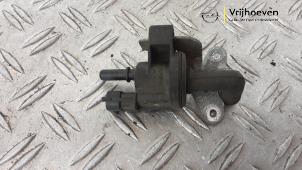 Gebruikte Evap klep Opel Adam 1.2 16V Prijs € 30,00 Margeregeling aangeboden door Autodemontage Vrijhoeven B.V.