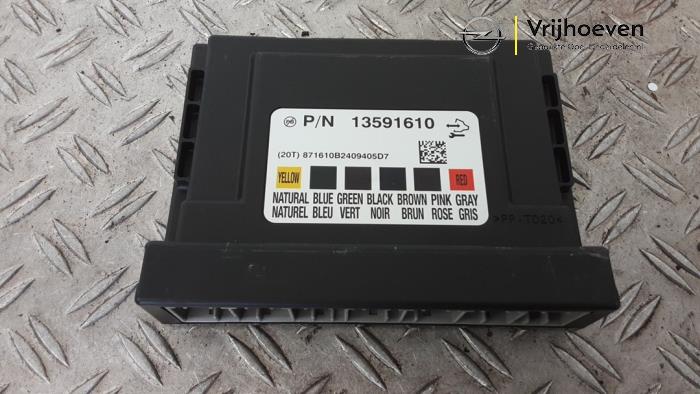 Gebruikte Computer Body Control Opel Adam 1.2 16V Prijs € 80,00 Margeregeling aangeboden door Autodemontage Vrijhoeven B.V.