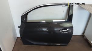 Gebruikte Deur 2Deurs links Opel Adam 1.4 16V Prijs € 450,00 Margeregeling aangeboden door Autodemontage Vrijhoeven B.V.