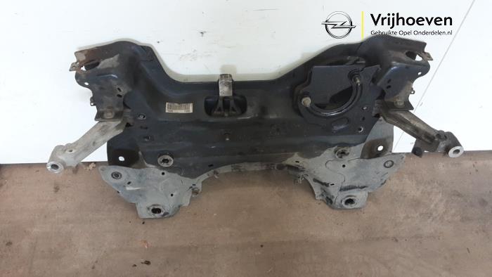 Subframe van een Vauxhall Grandland/Grandland X 1.5 CDTI 2019