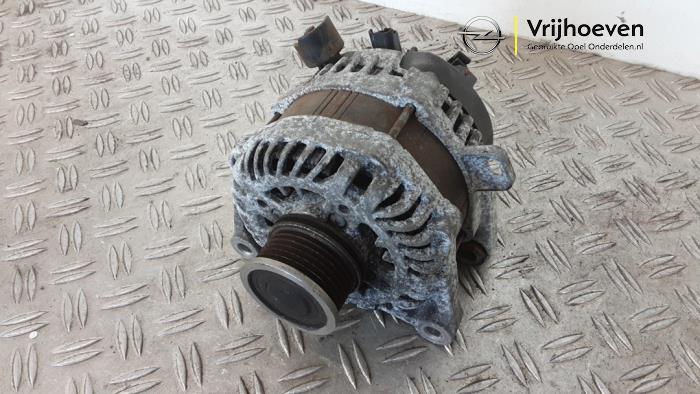 Dynamo van een Vauxhall Grandland/Grandland X 1.5 CDTI 2019