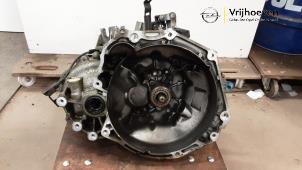 Gebruikte Versnellingsbak Opel Karl 1.0 12V Prijs € 400,00 Margeregeling aangeboden door Autodemontage Vrijhoeven B.V.