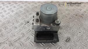 Gebruikte ABS Pomp Opel Corsa D 1.4 16V Twinport Prijs € 500,00 Margeregeling aangeboden door Autodemontage Vrijhoeven B.V.