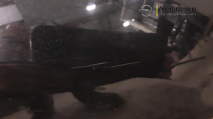 Scherm rechts-voor van een Opel Adam 1.2 16V 2018