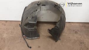 Gebruikte Slijkweerder Opel Adam 1.2 16V Prijs € 25,00 Margeregeling aangeboden door Autodemontage Vrijhoeven B.V.