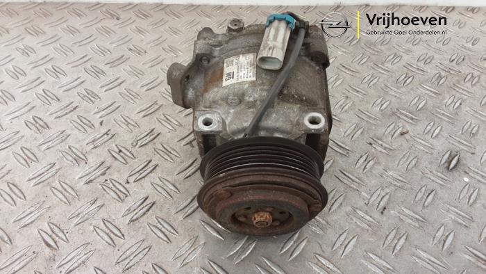 Gebruikte Aircopomp Opel Adam 1.2 16V Prijs € 225,00 Margeregeling aangeboden door Autodemontage Vrijhoeven B.V.