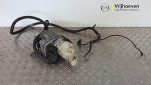 Gebruikte Pomp Servo Opel Astra H Twin Top (L67) 1.8 16V Prijs € 400,00 Margeregeling aangeboden door Autodemontage Vrijhoeven B.V.