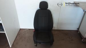 Gebruikte Stoel links Opel Astra J Sports Tourer (PD8/PE8/PF8) 1.6 Turbo 16V Prijs € 100,00 Margeregeling aangeboden door Autodemontage Vrijhoeven B.V.