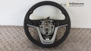 Gebruikte Stuurwiel Opel Astra J Sports Tourer (PD8/PE8/PF8) 1.6 Turbo 16V Prijs € 50,00 Margeregeling aangeboden door Autodemontage Vrijhoeven B.V.