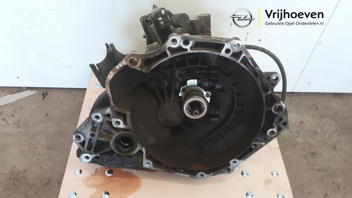 Gebruikte Versnellingsbak Opel Meriva (B) 1.4 Turbo 16V ecoFLEX Prijs € 700,00 Margeregeling aangeboden door Autodemontage Vrijhoeven B.V.