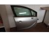 Portier 4Deurs rechts-voor van een Opel Meriva 1.4 16V Ecotec 2010
