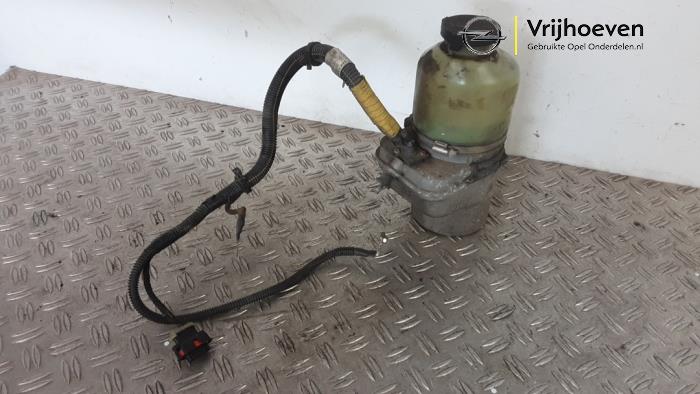 Gebruikte Pomp Servo Opel Meriva (B) 1.4 16V Ecotec Prijs € 550,00 Margeregeling aangeboden door Autodemontage Vrijhoeven B.V.