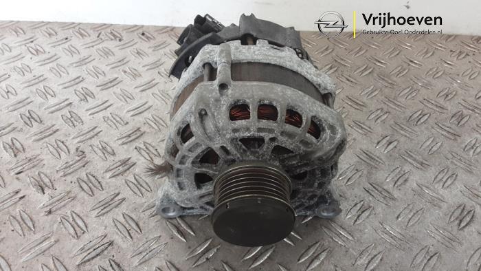 Gebruikte Dynamo Opel Crossland (X) 1.2 Turbo 12V Prijs € 50,00 Margeregeling aangeboden door Autodemontage Vrijhoeven B.V.