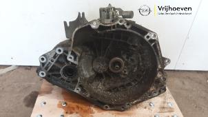Gebruikte Versnellingsbak Opel Meriva 1.4 16V Ecotec Prijs € 600,00 Margeregeling aangeboden door Autodemontage Vrijhoeven B.V.