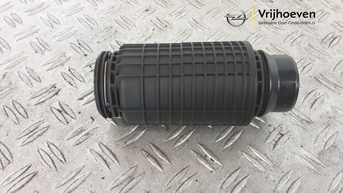 Gebruikte Intercooler Buis Opel Astra K Sports Tourer 1.2 Turbo 12V Prijs € 25,00 Margeregeling aangeboden door Autodemontage Vrijhoeven B.V.