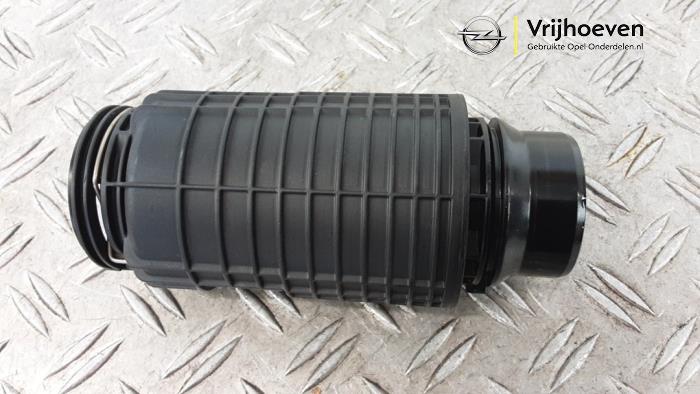 Gebruikte Intercooler Buis Opel Astra K Sports Tourer 1.2 Turbo 12V Prijs € 25,00 Margeregeling aangeboden door Autodemontage Vrijhoeven B.V.