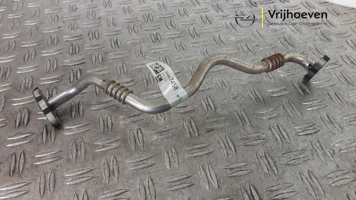 Oliedruk Leiding van een Opel Astra K Sports Tourer 1.2 Turbo 12V 2020