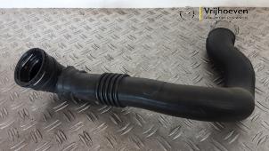 Gebruikte Intercooler Buis Opel Astra K 1.2 Turbo 12V Prijs € 65,00 Margeregeling aangeboden door Autodemontage Vrijhoeven B.V.