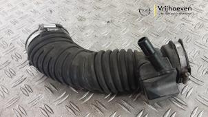 Gebruikte Aanzuigslang Lucht Opel Astra K 1.4 Turbo 16V Prijs € 30,00 Margeregeling aangeboden door Autodemontage Vrijhoeven B.V.