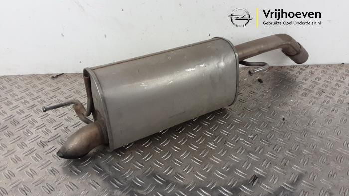 Gebruikte Uitlaat Einddemper Opel Adam 1.0 Ecotec 12V SIDI Turbo Prijs € 50,00 Margeregeling aangeboden door Autodemontage Vrijhoeven B.V.