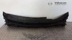 Gebruikte Paravent Opel Astra K Sports Tourer 1.0 Turbo 12V Prijs € 75,00 Margeregeling aangeboden door Autodemontage Vrijhoeven B.V.