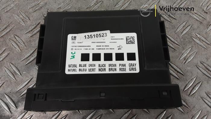 Gebruikte Computer Body Control Opel Astra K 1.0 Turbo 12V Prijs € 80,00 Margeregeling aangeboden door Autodemontage Vrijhoeven B.V.