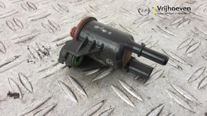 Gebruikte Evap klep Opel Karl 1.0 12V Prijs € 20,00 Margeregeling aangeboden door Autodemontage Vrijhoeven B.V.