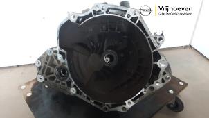 Gebruikte Versnellingsbak Opel Astra K 1.0 SIDI Turbo 12V Prijs € 950,00 Margeregeling aangeboden door Autodemontage Vrijhoeven B.V.