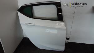 Gebruikte Deur 4Deurs rechts-achter Opel Astra K 1.4 Turbo 16V Prijs € 600,00 Margeregeling aangeboden door Autodemontage Vrijhoeven B.V.