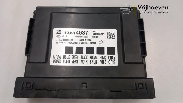 Computer Body Control van een Opel Astra K Sports Tourer 1.6 CDTI 110 16V 2017