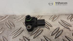 Gebruikte Map Sensor (inlaatspruitstuk) Opel Karl 1.0 12V Prijs € 20,00 Margeregeling aangeboden door Autodemontage Vrijhoeven B.V.