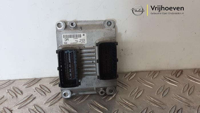 Gebruikte Computer Motormanagement Opel Tigra Twin Top 1.4 16V Prijs € 100,00 Margeregeling aangeboden door Autodemontage Vrijhoeven B.V.