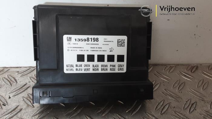 Gebruikte Module Bodycontrol Opel Karl 1.0 12V Prijs € 80,00 Margeregeling aangeboden door Autodemontage Vrijhoeven B.V.
